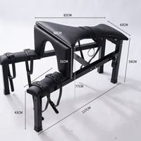 Table de Contrainte Professionnelle BDSM XTT-8813 en Acier Carbone Rembourrée avec Menottes en Cuir et Aide à la Positionnement