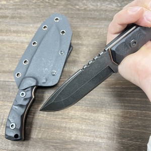 Coltello da Sopravvivenza Stonewash Blade, Coltello Classico a Lama Fissa D2, Coltello da Campeggio Affilato con Impugnatura G10 e Manico in Ottone Lavorato CNC - Product Image 4