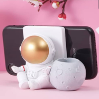 Vente en gros, support de téléphone portable, modèle d'astronaute, veilleuse, rangement en résine, artisanat décoratif, cadeaux créatifs, ornement