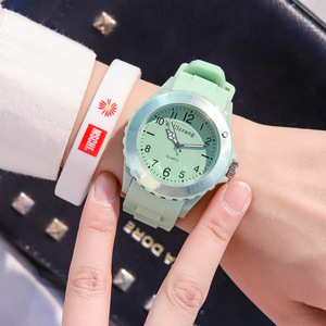 <span class=keywords><strong>Orologio</strong></span> di moda impermeabile in Silicone per <span class=keywords><strong>bambini</strong></span> moda sportiva Casual studente di sesso maschile guarda la prova sportiva femminile <span class=keywords><strong>orologio</strong></span> - Product Image 5