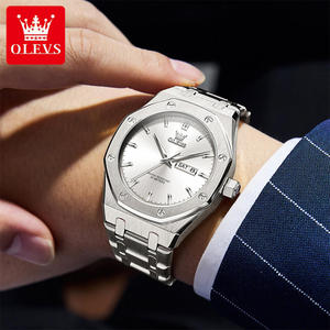   Reloj de Cuarzo Luminoso de Moda, Resistente al Agua, con Calendario, Estilo de Lujo, Marca de Lujo, Logotipo Personalizado OEM 3726, Dorado, Superventas, para Hombre - Product Image 2