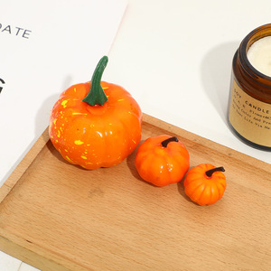 Calabazas Artificiales de Alta Calidad al por Mayor para Decoraciones de Halloween, Acción de Gracias y Otoño para el Hogar, para el Día de San Valentín - Product Image 2