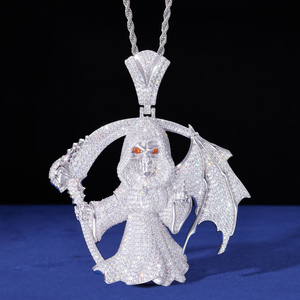 Nuevo Colgante de Ala de Murciélago de la Muerte con Incrustaciones de Moissanita/Zirconia para Collares - Product Image 4