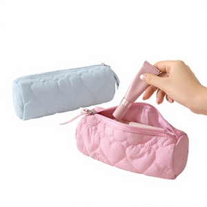Bolsa de Maquillaje Portátil, Impermeable, de Poliéster Ecológico, Ligera, Acolchada, de Pequeña Capacidad, Organizador de Cosméticos, Estuche de Viaje - Product Image 1