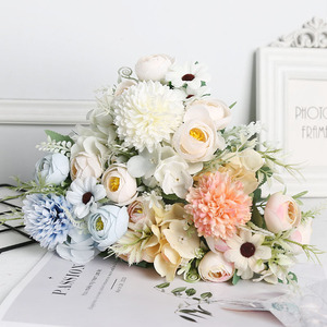 Sfera di Fiori Artificiali, Decorazione da Giardino con Rose Bianche <span class=keywords><strong>e</strong></span> Verdi, Centrotavola Finto per Matrimoni, Feste <span class=keywords><strong>e</strong></span> Casa - Product Image 3