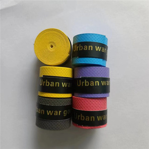 เทปพันด้ามจับแบดมินตันแบบพกพา60นิ้วเทปพันกันลื่นที่ดูดซับเหงื่อได้ดีกว่าในกีฬาเทนนิส - Product Image 1