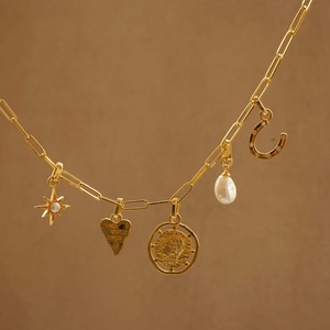 Nouveau Collier Pendentif Étanche en Acier Inoxydable Plaqué Or 18 Carats, Charms Fer à Cheval, Pièce, Cœur, Cristal, Perle d'Eau Douce et Agate Verte - Product Image 2