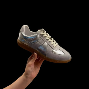 Zapatos Planos Cómodos de Piel de Oveja Estilo Francés 2026 para Mujer, con Cordones, Diseño Literario Exclusivo, Casuales - Product Image 2