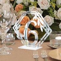 Ychon luxe Banquet Table plaque d'immatriculation signe clair porte-cartes fleur acrylique mariage Table numéro approvisionnement