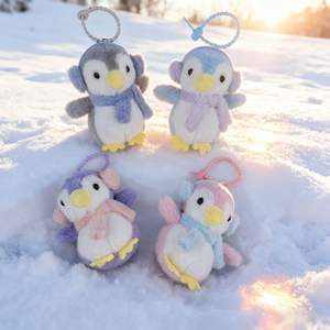 พวงกุญแจตุ๊กตาเพนกวินน้อยน่ารักพร้อมหูฟังติดตัว ขนาด 4 นิ้ว ของเล่นตุ๊กตา - Product Image 1