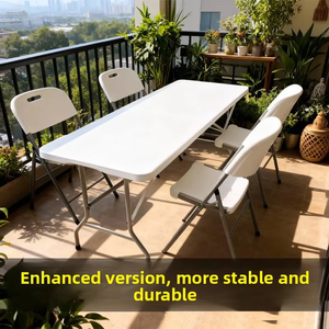 Set Tavolo e Sedie Pieghevoli Quadrati Portatili da Esterno - Lunghezza 6 Piedi, Design Moderno in Plastica Bianca, Altezza Regolabile per Uso Alberghiero - Product Image 3