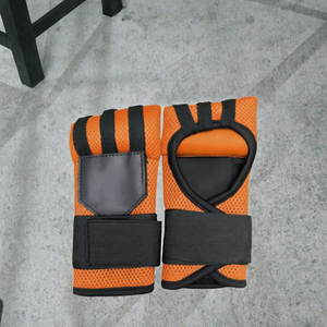 Bandages de poignet MMA personnalisés avec logo, élastiques, respirants, pour la boxe et l'entraînement - Product Image 3