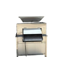 Commerciële hoogproductieve gemotoriseerde fruit- en groentesapcentrifuge, grootschalige dubbelrolpers voor sinaasappelsap en passievruchtensap