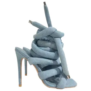 2024 Nieuwe Stijl Vierkante Neus Veters Hoge Hak Sandalen Denim Dikke String Strappy Vrouwen Sandalen