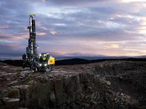 Perforatrice di Superficie Blurbly FlexiROC T45 per Trivellazione in Cava a Martello Aperto - Prezzo - Product Image 3