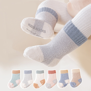 2023 invierno suave acogedor interior <span class=keywords><strong>dormir</strong></span> cómodo recién nacido <span class=keywords><strong>calcetines</strong></span> de bebé cálido invierno <span class=keywords><strong>calcetines</strong></span> <span class=keywords><strong>para</strong></span> niños - Product Image 1