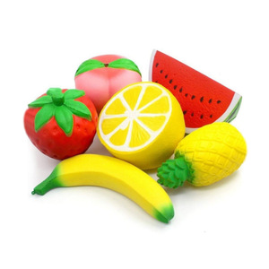 Juguetes Blandos de Frutas de PU de Rebote Lento para Niñas Jincan, Simulación de Alimentos: Melocotón, Sandía, Plátano, Piña, Fresa - Product Image 1