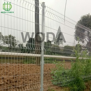 Personalizado galvanizado soldado 3D malla de alambre curvo <span class=keywords><strong>barato</strong></span> verde Pvc-coated acero melocotón poste valla de jardín - Product Image 3