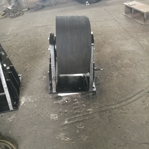 Trelleborg Dock thuyền con lăn cao su Fender bảo vệ với đường ống - Product Image 3