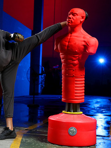 Saco de Boxeo Humanoide Autoportante, Maniquí de Hombre Musculoso <span class=keywords><strong>para</strong></span> Entrenamiento de Boxeo, Equipo de Entrenamiento Realista, Soporte Resistente Rojo - Product Image 6