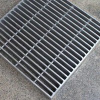Grille en acier inoxydable et acier au carbone durable pour les systèmes de drainage des allées de villas et parcs - Revêtement de sol extérieur anti-corrosion