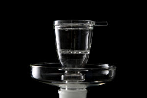 Narguilé LED à design ananas en verre doré avec sac en cuir à verrouillage de voyage-Populaire en Amérique, comprend deux pièces pour fumer - Product Image 5