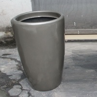 Vente directe d'usine Pots de plantes ronds Pots de fleurs de grande taille pour l'extérieur Style moderne Utilisation pour les hôtels et les villas Fleurs/plantes