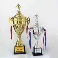 Trophée Sportif Personnalisé en Métal Doré et Argenté pour Football, Plaque de Compétition Sportive en Cristal avec Impression Créative – Vente en Gros Usine