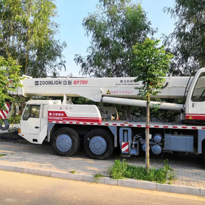 อุปกรณ์ยกมือสอง 70 ตัน ราคาดี พร้อมเครื่องจักรยกมือสอง Zoomlion คุณภาพดีที่สุดสําหรับขาย - Product Image 1