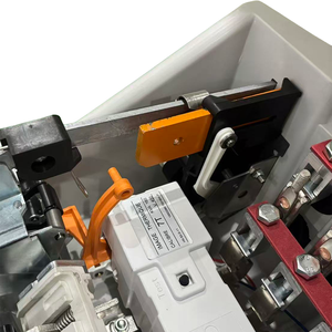 Disyuntor de poste de alta tensión JUNW D265T con liberación por shunt 6.4KA 440V, cumple con las normas francesas - Product Image 5