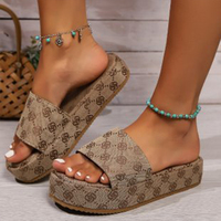 Sandales d'été légères à semelle épaisse pour femme, grande taille, motif lettres imprimées, design gâteau éponge, tissu extensible