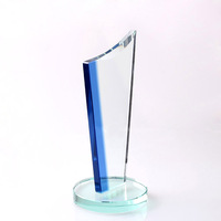Trofeos de cristal 3D tallados personalizados como regalos conmemorativos de recompensas deportivas y logros