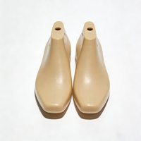 Nouvelles sandales plates ajustables anti-déformation en plastique pour femme, style mules, avec embauchoirs intégrés