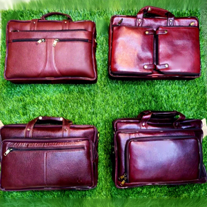 Maletín Clásico de Cuero Genuino Impermeable y Antirrobo para Portátil, Bolso de Hombro Duradero de Gran Capacidad para Oficina, Hecho a Mano, Color Marrón Bronceado - Product Image 6