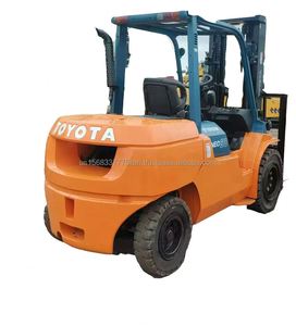 Montacargas Diésel Usado de 5 Toneladas de Capacidad, 4x4, Todoterreno, de Japón - Product Image 1