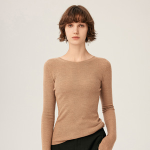 Pull-over en laine mérinos 100 % pour <span class=keywords><strong>femme</strong></span>, col rond, coupe ajustée, tricoté, motif vague <span class=keywords><strong>d</strong></span>'<span class=keywords><strong>eau</strong></span>, sans couture, en laine fine, idéal pour l'automne – Vente en gros - Product Image 3