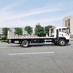Sinotruck HOWO Camión de Remolque de Plataforma Hidráulica de 5 y 8 Toneladas 4x2 para Recuperación de Vehículos - Product Image 5