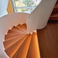 VIKO Vente à chaud Escalier incurvé de style nordique en chêne avec cadre en acier blanc Design minimaliste