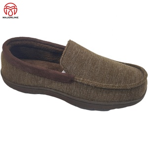 OEM factory su misura <span class=keywords><strong>pantofole</strong></span> da interno per <span class=keywords><strong>uomo</strong></span> mocassini piatti scarpe da casa TPR suola invernale calda <span class=keywords><strong>pantofole</strong></span> da camera da letto donna - Product Image 5