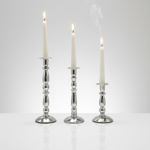Candelabro in Ferro Stile Retrò Europeo, Decorazione Floreale per Tavolo Principale Matrimonio, Portacandela Singolo in Metallo Placcato <span class=keywords><strong>Oro</strong></span> Nero - Product Image 4