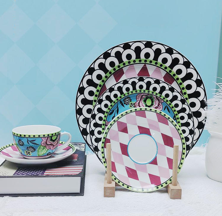 10.5 inch  dinner plate