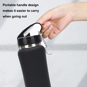 Vaso Térmico de Acero Inoxidable Desechable para Viajes en Auto, Gran Capacidad, Diseño Térmico, Conservación del Calor de 6 a 12 Horas, Moderno - Product Image 5