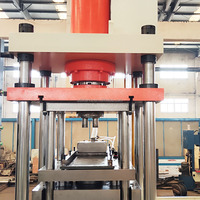 CE-Zertifizierte 100-Tonnen-Aluminiumpulver-Formpresse mit Vier Säulen, Motor und Pumpe