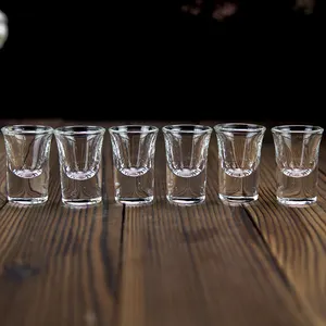 烈酒玻璃杯小杯烈酒伏特加威士忌玻璃器皿酒吧俱乐部不倒翁婚礼派对OEM ODM工厂供应