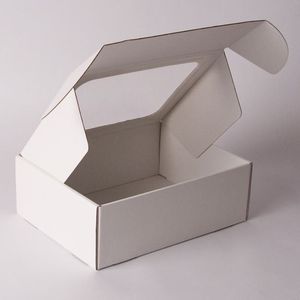 Tùy Chỉnh Các Tông Quà Tặng Bao Bì Tuck Top Hộp UV Cửa Sổ Mẫu Bốn Màu In Vật Liệu Tái Chế Phong Cách Hiện Đại Kẹo Hộp - Product Image 2