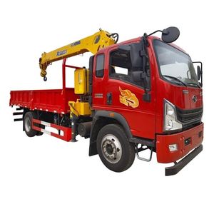 Grue montée sur camion Sinotruk Howman 6,3 tonnes 190 CV pour l'aménagement paysager et l'ingénierie électrique - Product Image 1