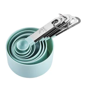 Manjia-Juego de tazas y cucharas de medición de plástico, Set de 8 piezas de tazas y cucharas de medición de estilo antiguo personalizado con mango de Metal de acero inoxidable