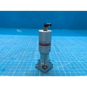 Controlador de Flujo Másico Hitachi SAM FANTAS G 2480G1 2480G1 X2MC-UGD1 NF3 30SCCM Usado Como Está, Piezas de Equipos Semiconductores Legados - Product Image 1