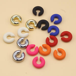 Pendientes con clip, color caramelo, acrílico mate, geométricos, forma de C, joyería unisex para fiestas - Product Image 1