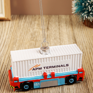 Nouveau Pendentif Camion Blanc en Résine 2026, Idéal pour Arbre de Noël, Décoration et Aménagement Intérieur - Product Image 3